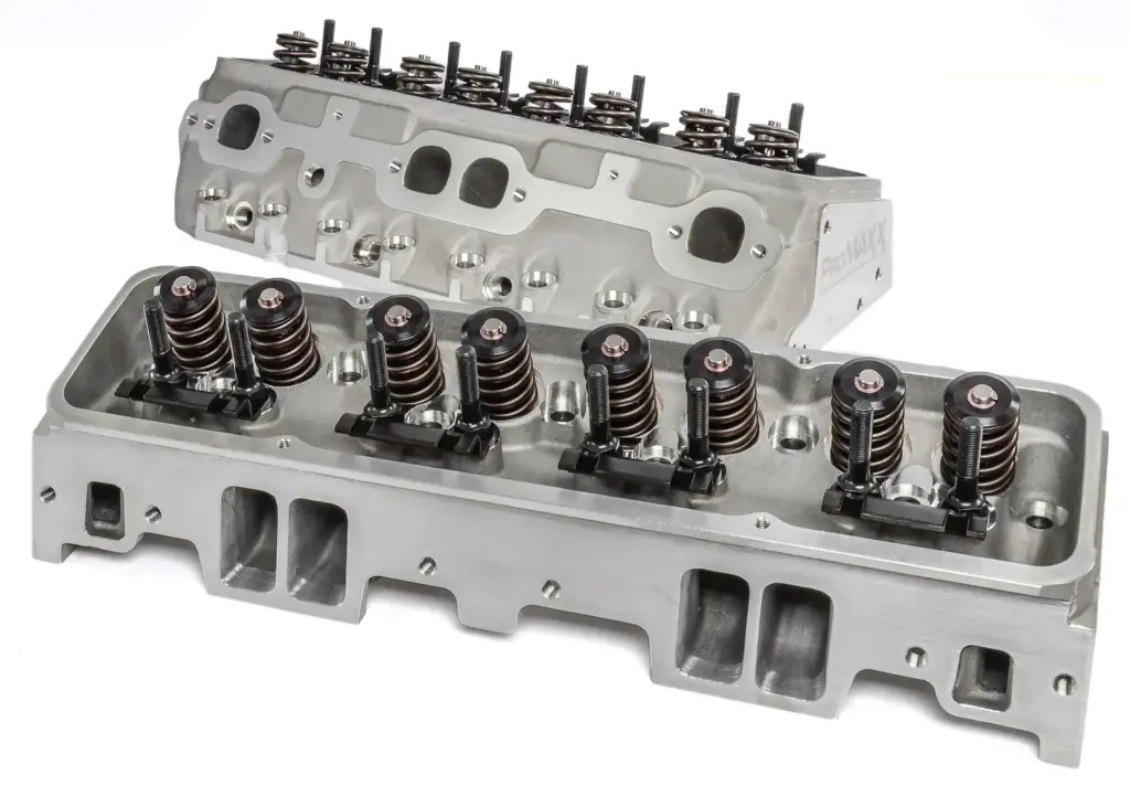 Mastodon Pro Series SBC Cylinder Heads 195cc Intake (Pair)